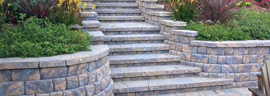 Retaining Wall with Steps